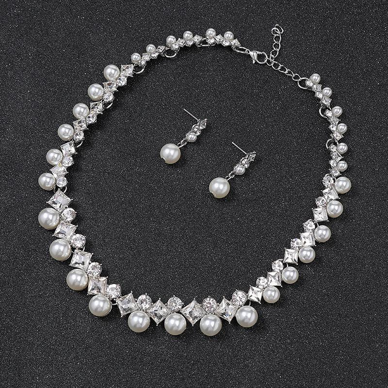 NO.21-Women Fashion white  Necklace  Earrings accessory Two-Piece Set,four leaf necklace and earring