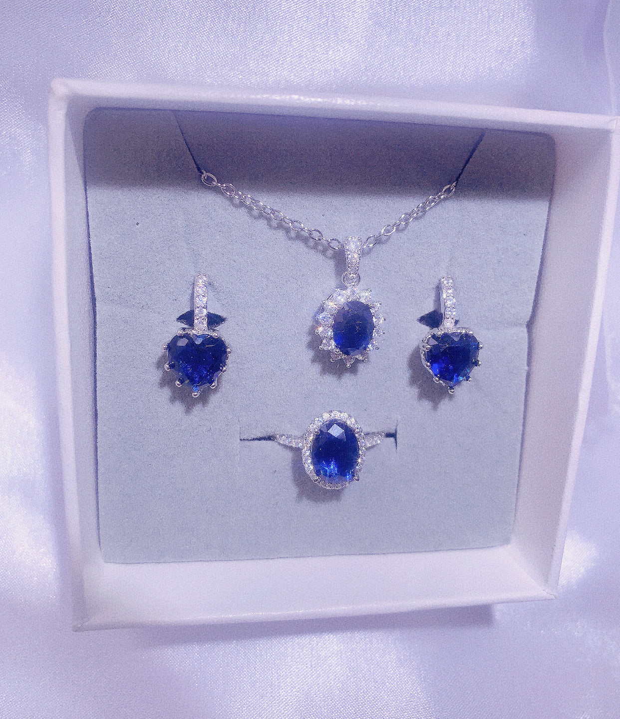 NO.58-Women's Fashion Jewelry, Dark Blue Three-Piece Set, Oval Lace Necklace, Love Dangle Earrings, Small Oval Ring