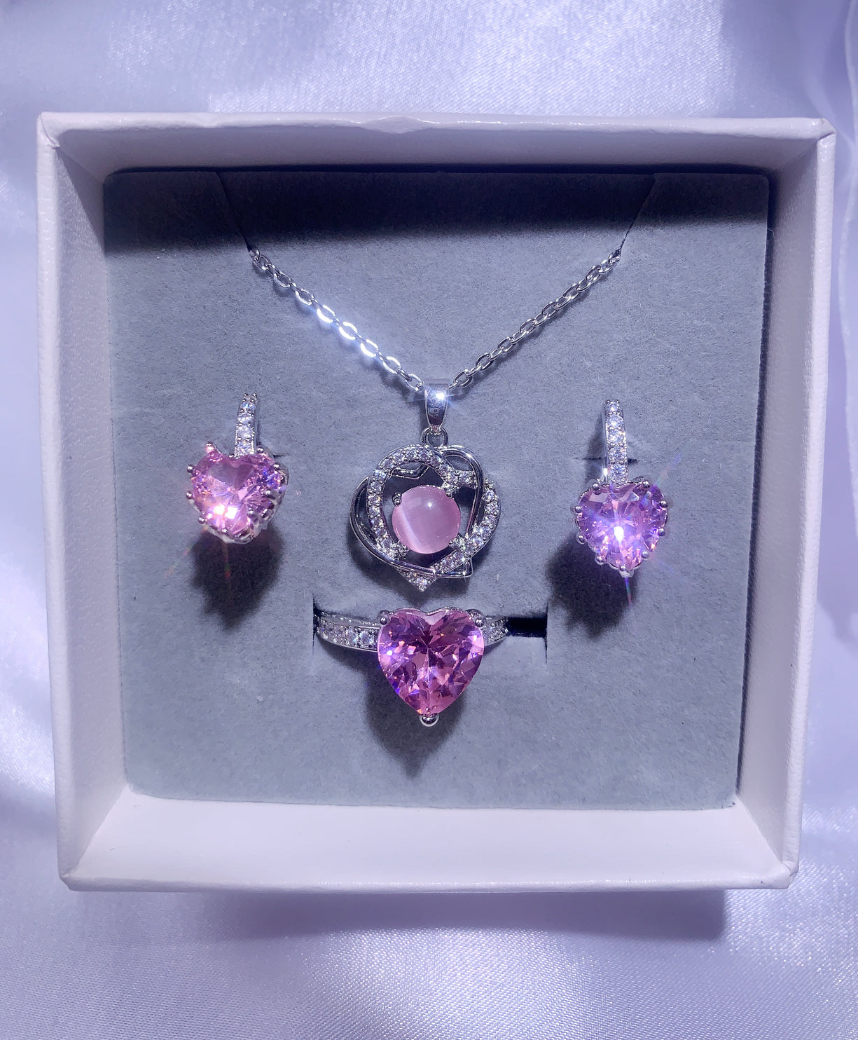 NO.62-Ladies Fashion Jewelry, Pink Three-piece Set, Double Heart Necklace, Heart Earrings, Heart Ring