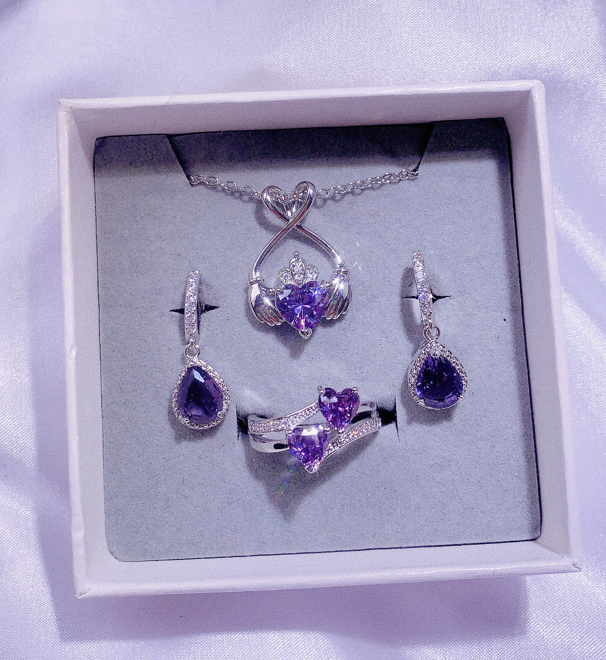 NO.51-Women's Fashion Jewelry, Purple Three-Piece Set, Love Angel Necklace, Droplet Dangle Earrings, Double Love Ring