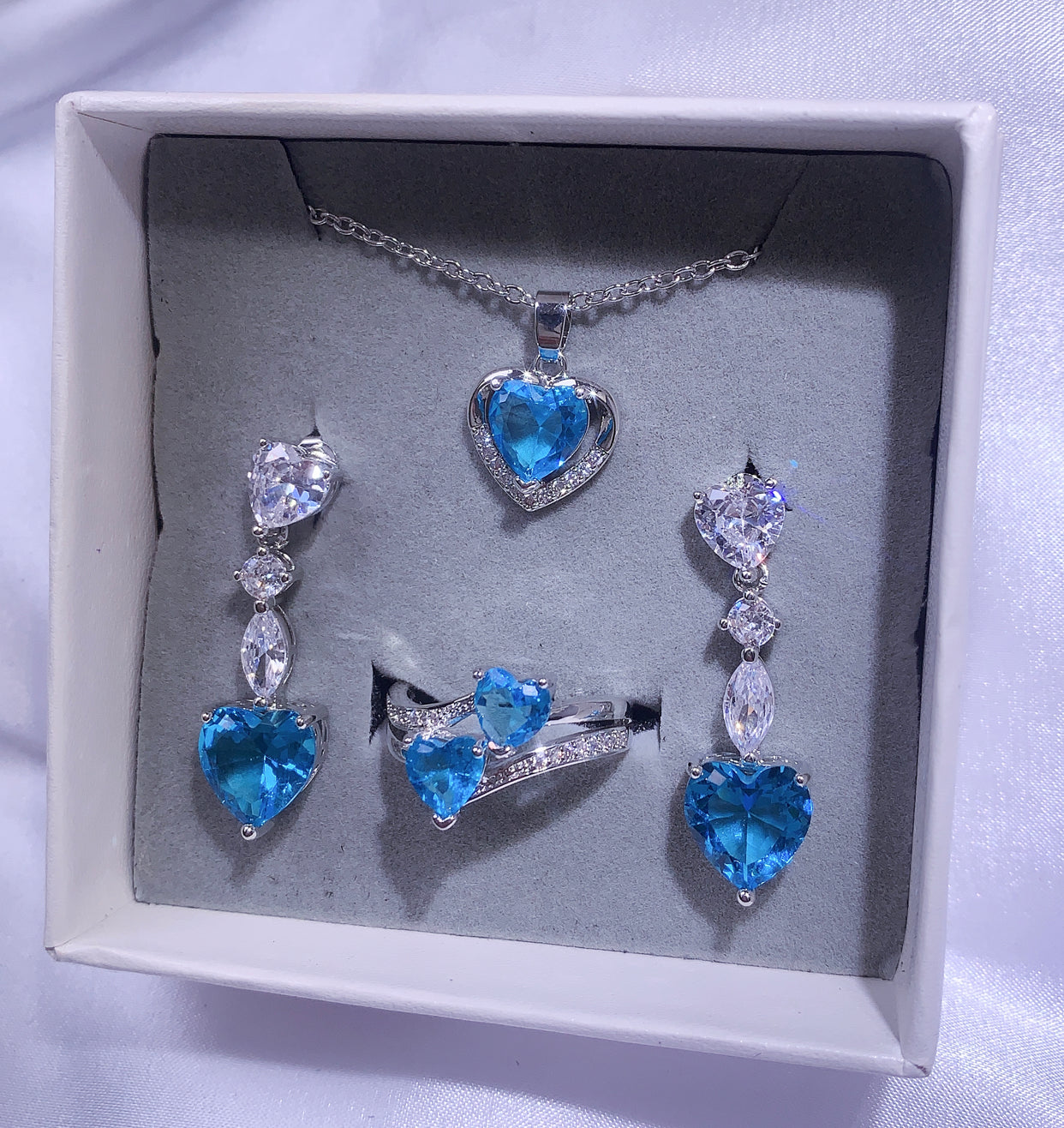 NO.49-Women's Fashion Jewelry, Blue Three Piece Set, Love Necklace, Love Dangle Earrings, Double Love Ring