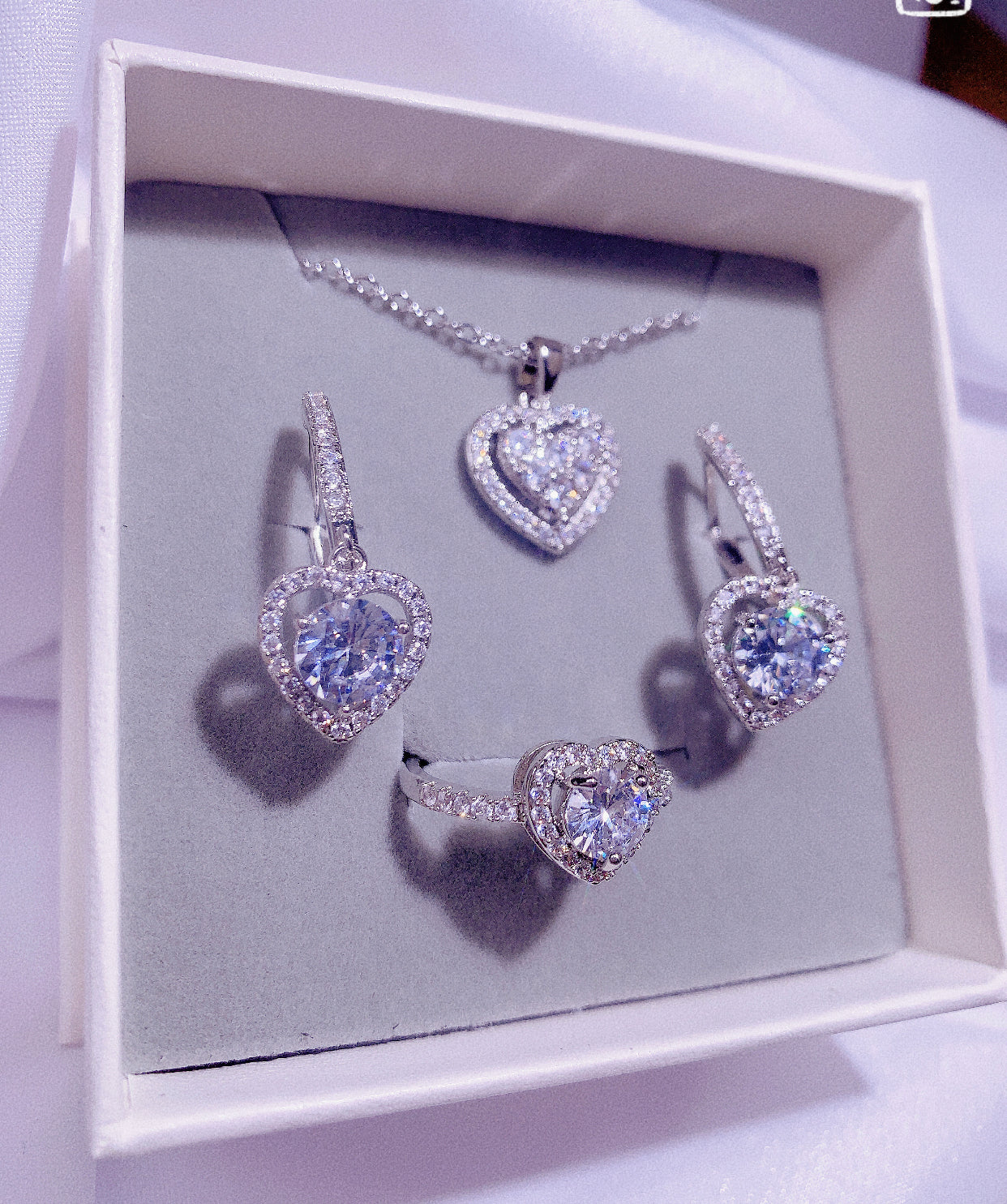 NO.2-Ladies Fashion Jewelry 3 Piece Set, White Shiny Heart Necklace, Shiny Heart Earrings, Shiny Heart Ring