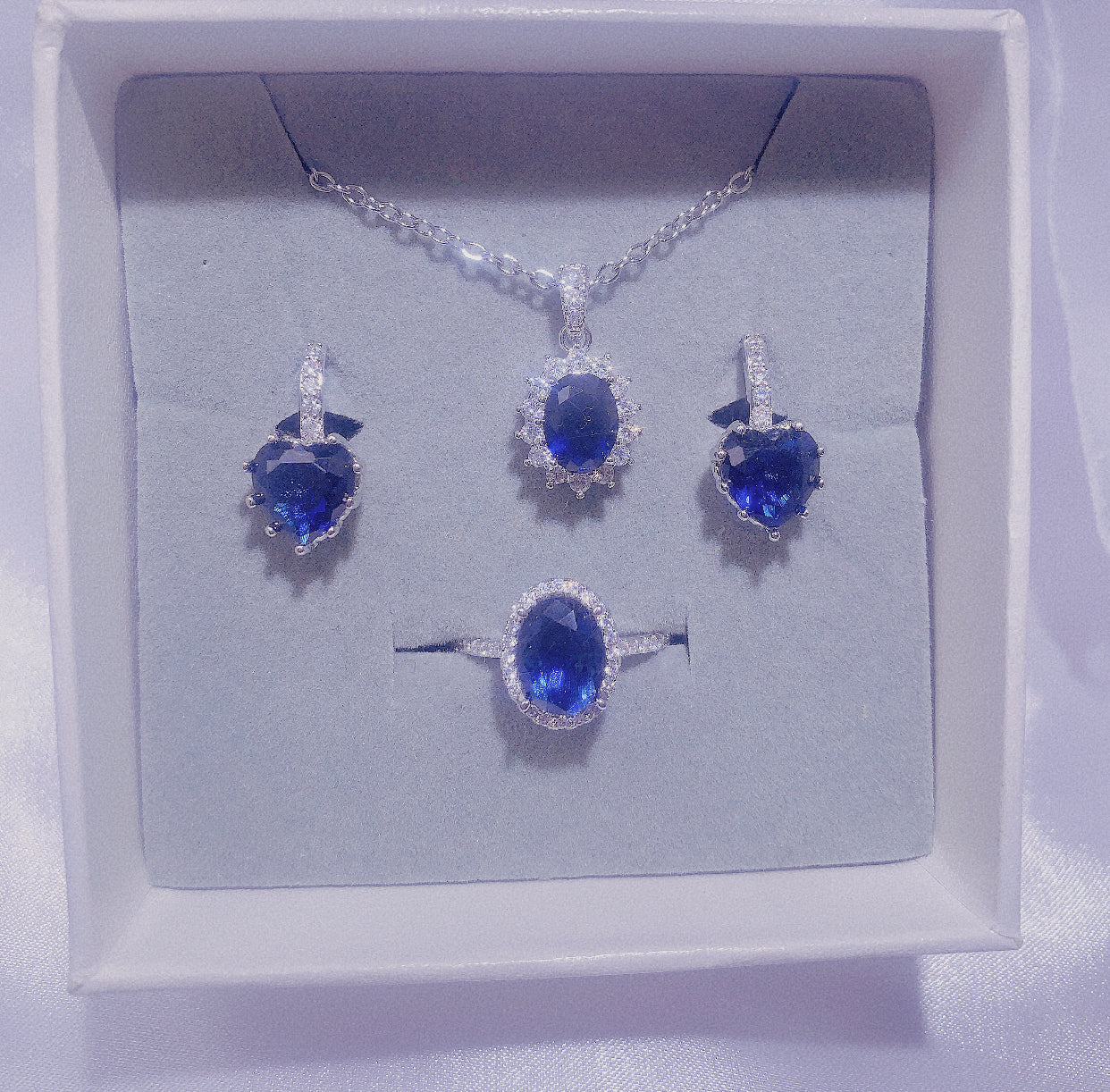 NO.58-Women's Fashion Jewelry, Dark Blue Three-Piece Set, Oval Lace Necklace, Love Dangle Earrings, Small Oval Ring