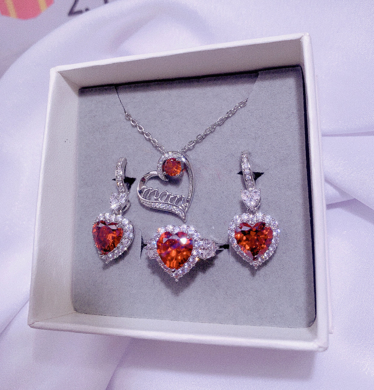 NO.33-Ladies Fashion Jewelry Exquisite 3-piece Set, Red Heart Mom Necklace, Heart Earrings, Heart Ring