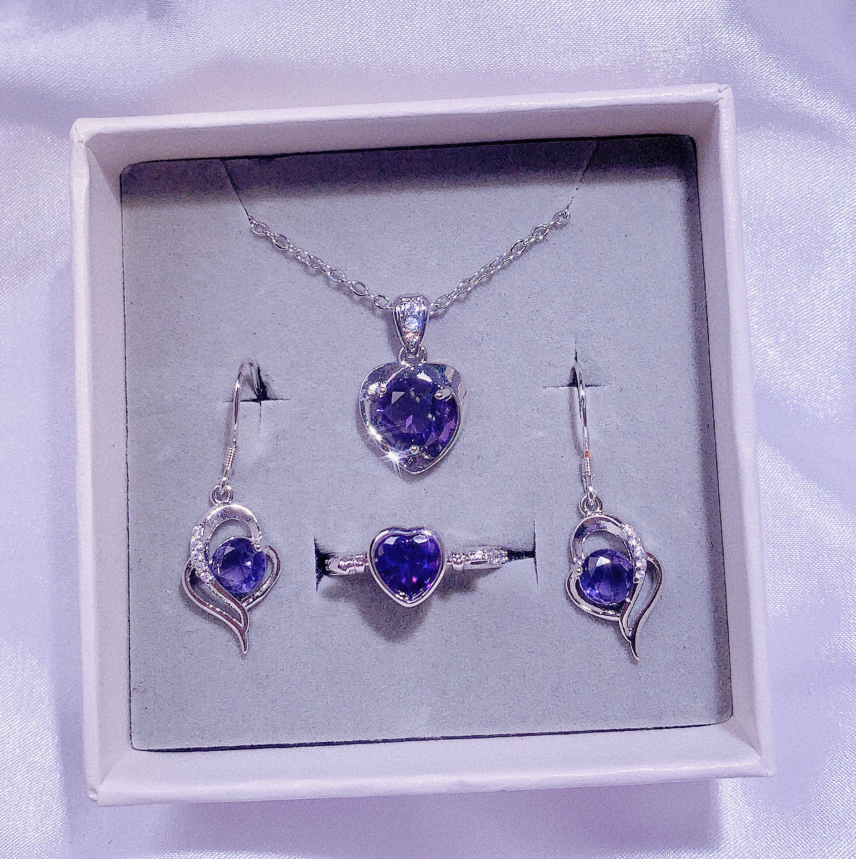 NO.3-Ladies Fashion Jewelry Delicate 3-piece Set, Purple Heart Necklace, Purple Dangle Earrings, Heart Spin Ring