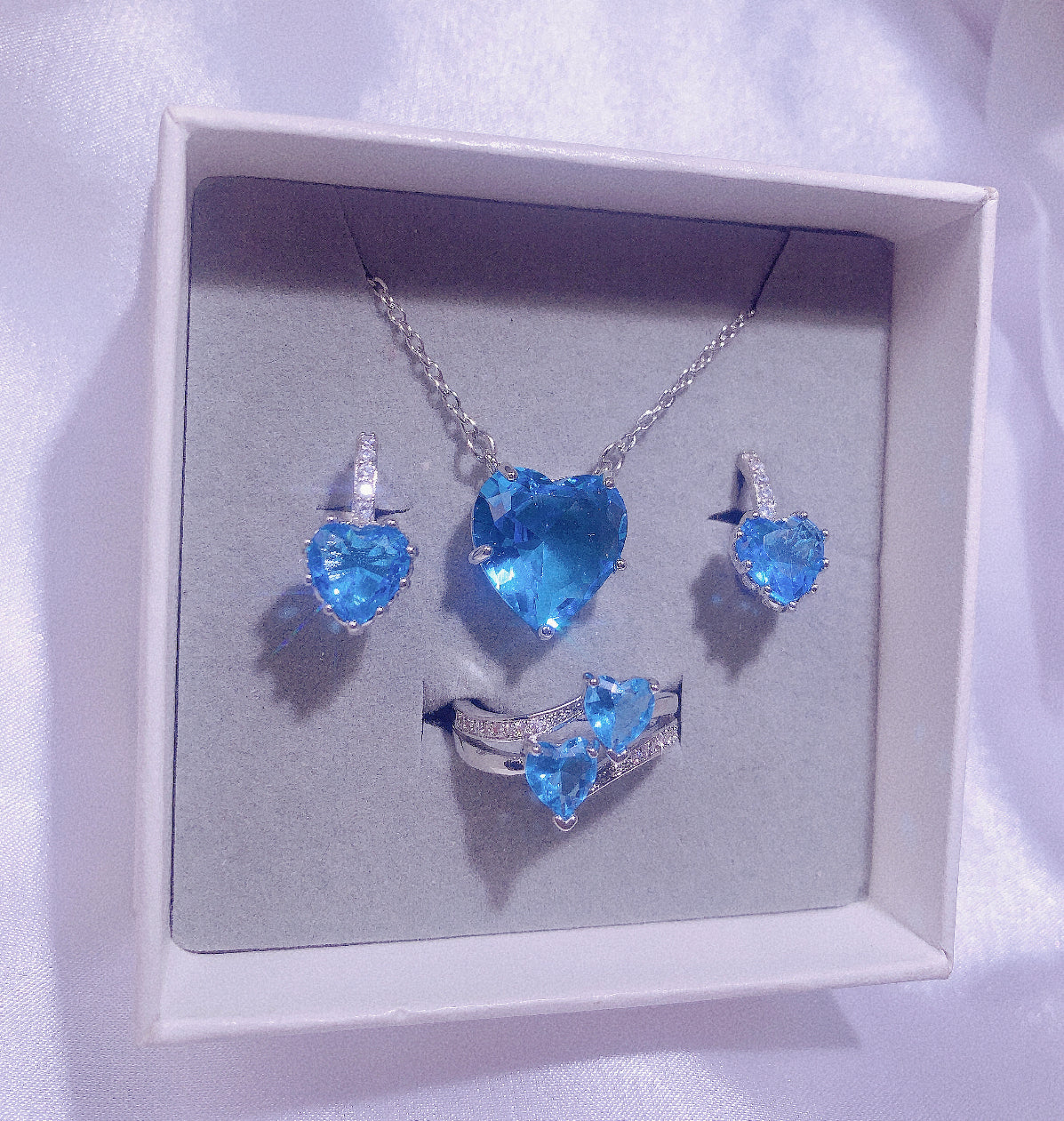 NO.26-Ladies Fashion Jewelry Exquisite 3-piece set, blue big heart necklace, love earrings, double love ring