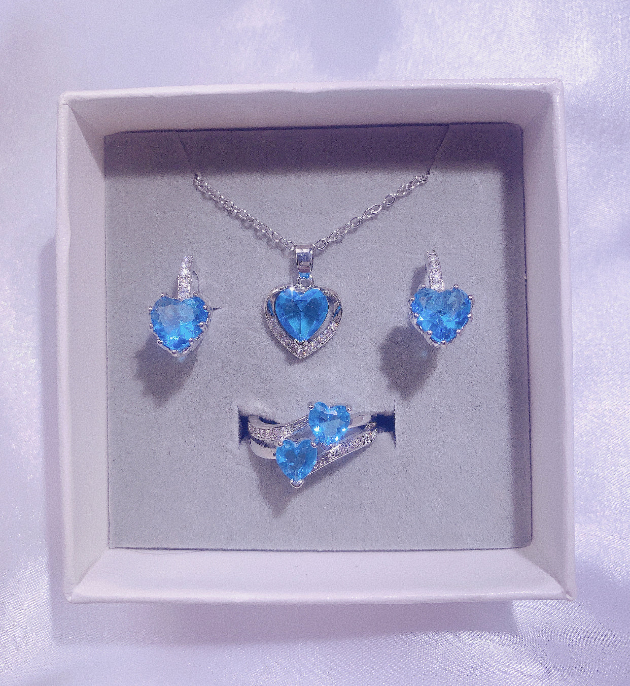 NO.43-Women's Fashion Jewelry, Blue Three-piece Set, Water Love Necklace, Love Earrings, Flash Double Love Heart Ring